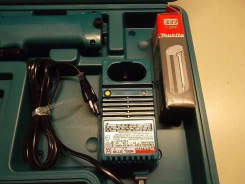 Winkelbohrmaschine Makita DA 301 DW